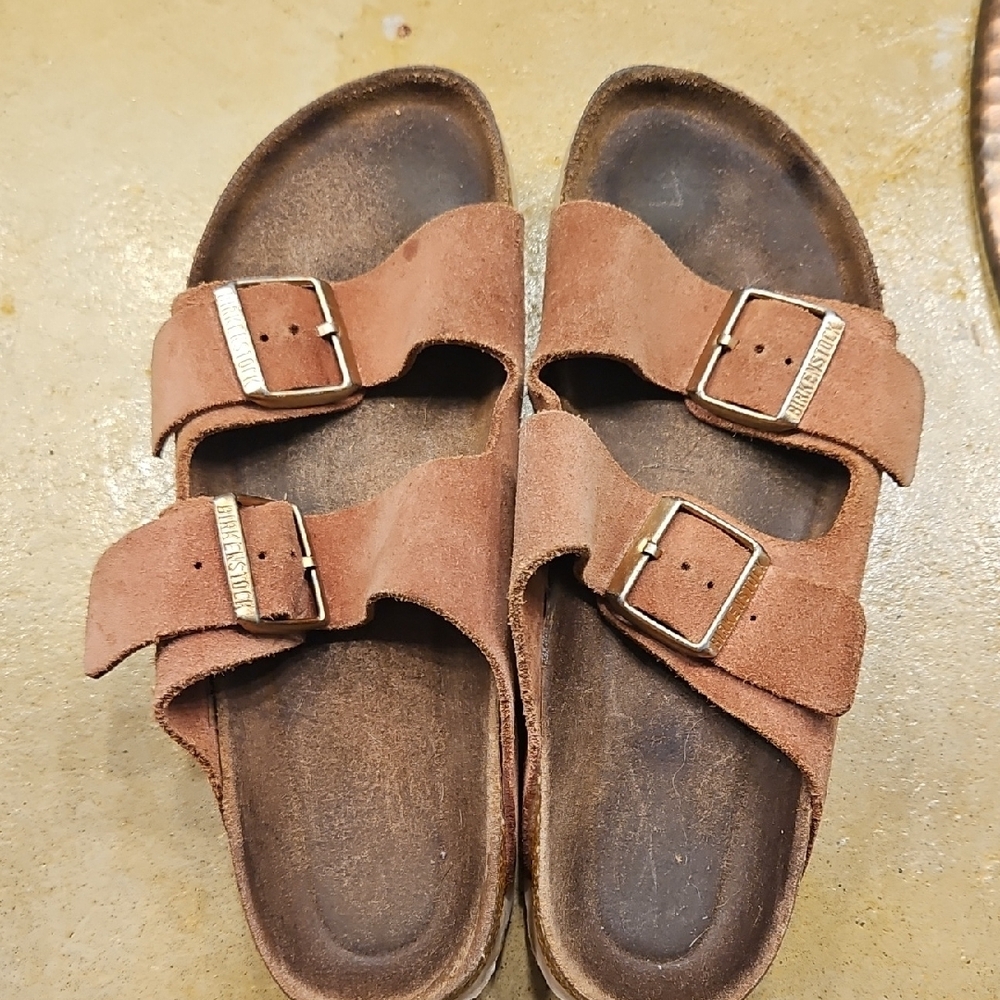 Birkenstock brownish pink suede sandals with rose gold buckles